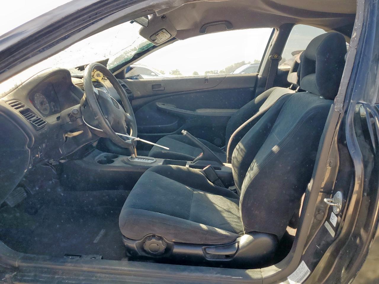 2001 Honda Civic Lx VIN: 1HGEM22561L010211 Lot: 85847575