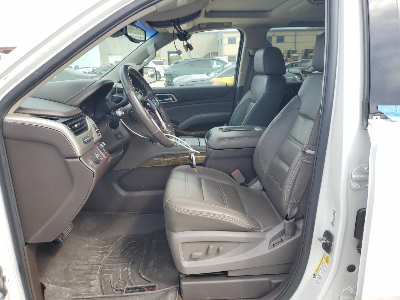 2016 GMC Yukon Xl Denali VIN: 1GKS1HKJ3GR334494 Lot: 82461825