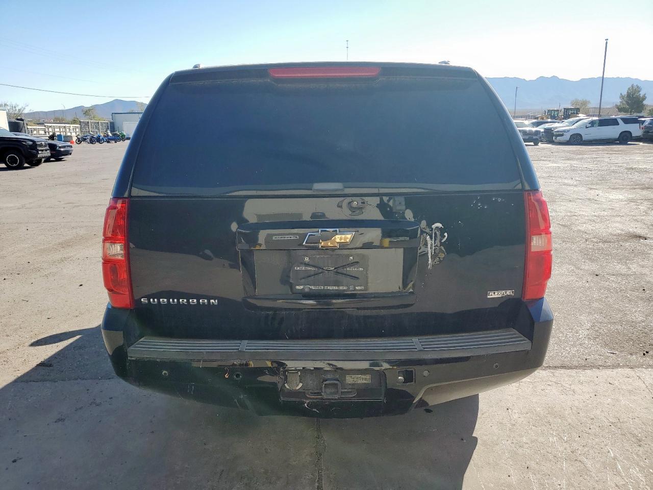 2008 Chevrolet Suburban K1500 Ls VIN: 3GNFK16388G119537 Lot: 85342975