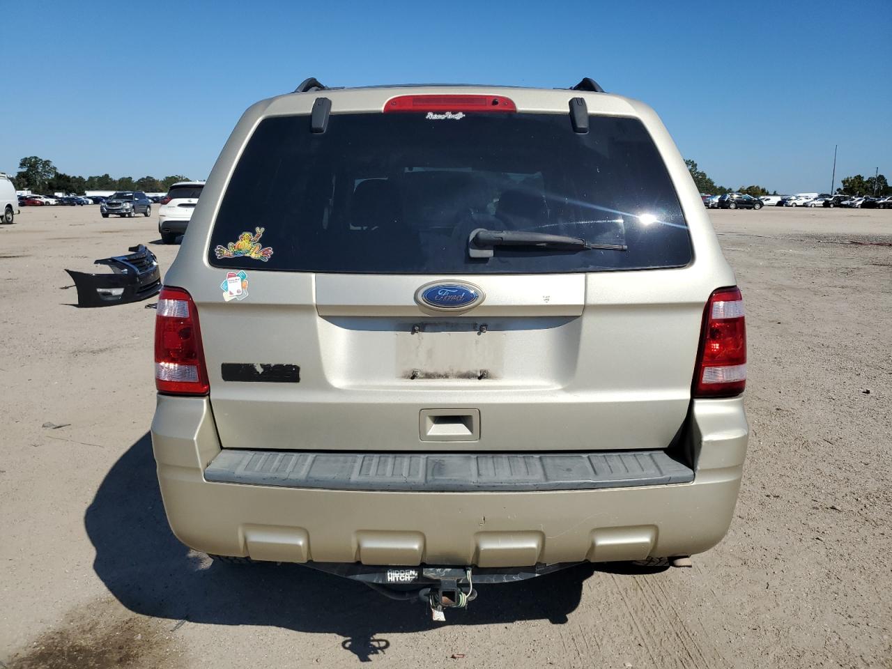 2010 Ford Escape Xls VIN: 1FMCU0C75AKB18721 Lot: 86490575