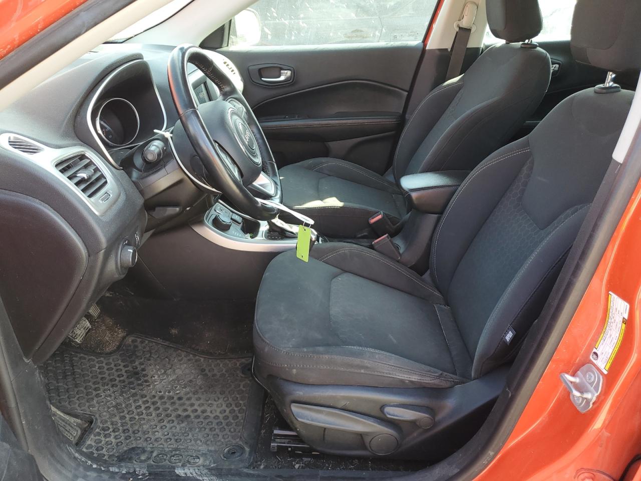 2019 Jeep Compass Sport VIN: 3C4NJDAB2KT595224 Lot: 82088035