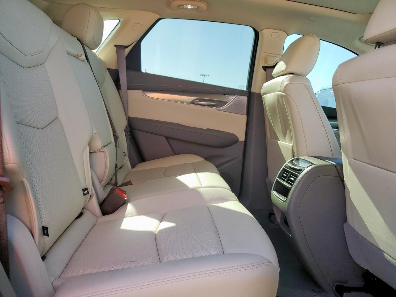 2024 Cadillac Xt5 Premium Luxury VIN: 1GYKNCR47RZ732971 Lot: 82746715