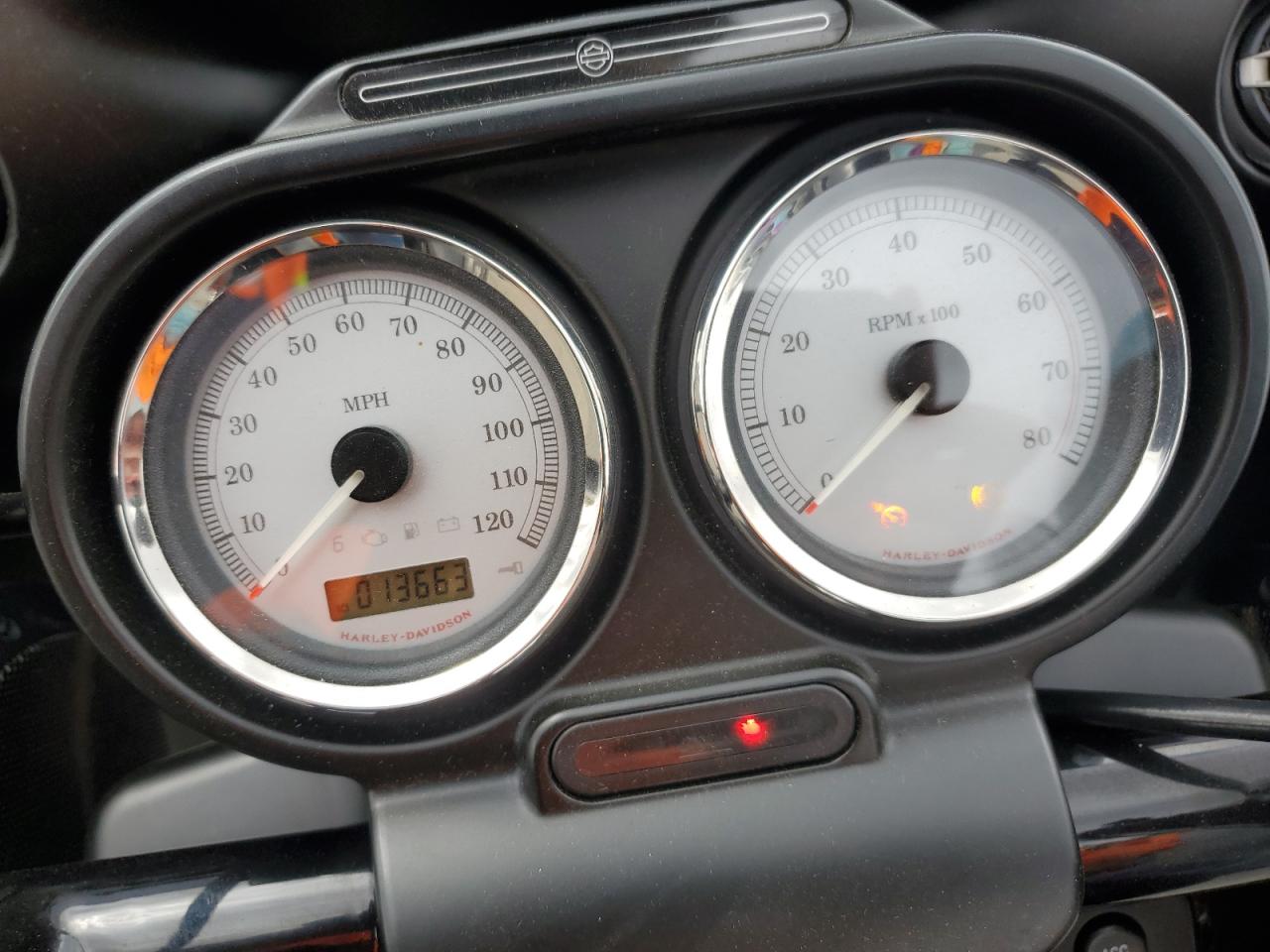 2012 Harley-Davidson Fltrx Road Glide Custom VIN: 1HD1KHM19CB610504 Lot: 90848505