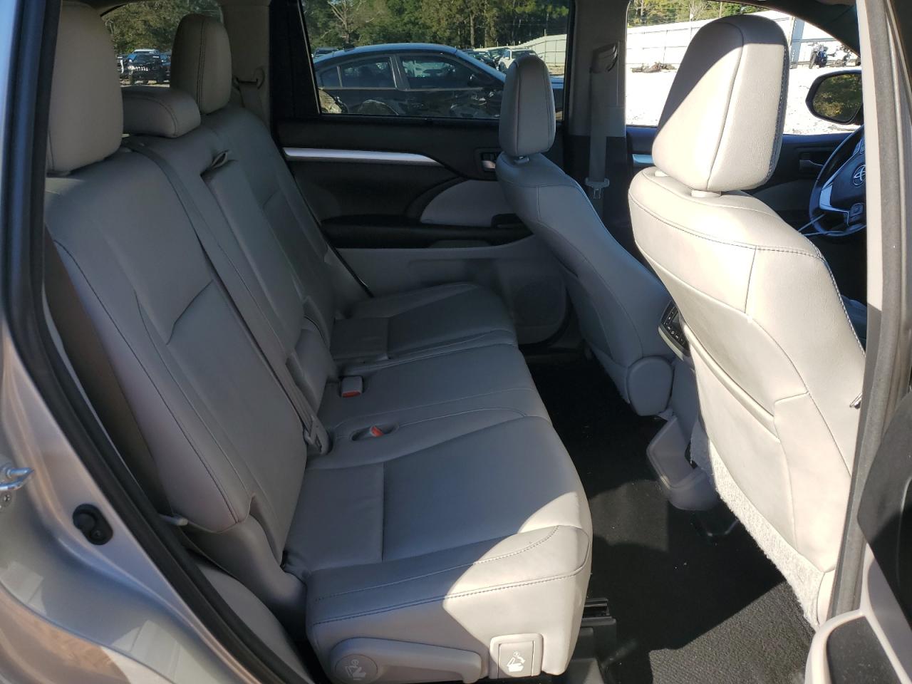 2017 Toyota Highlander Se VIN: 5TDKZRFHXHS507500 Lot: 86196555