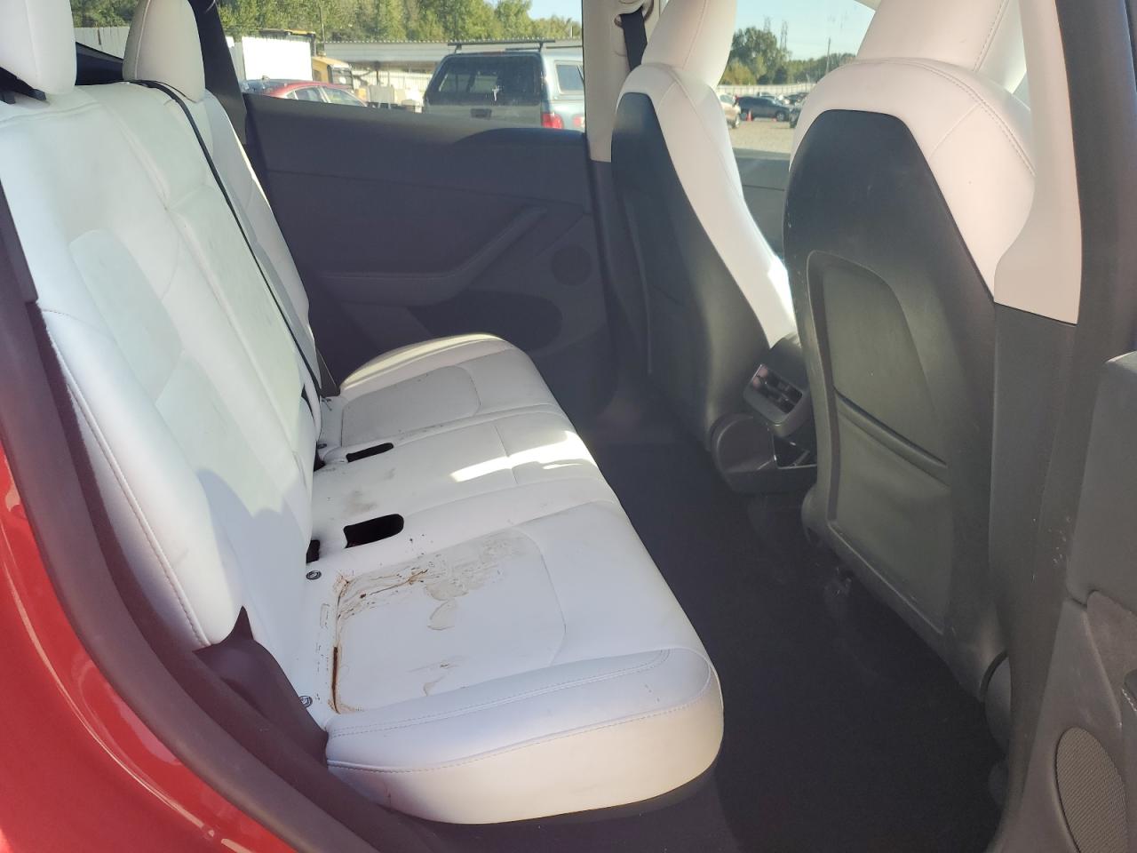 2023 Tesla Model Y VIN: 7SAYGDEE7PA147812 Lot: 86820475