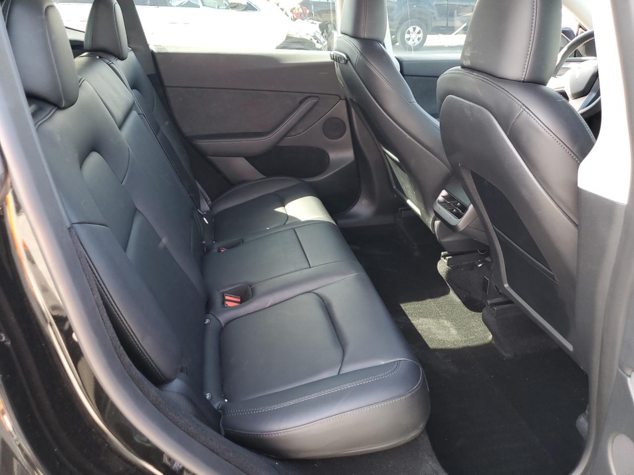 2024 Tesla Model Y VIN: 7SAYGDED3RF182893 Lot: 87241245