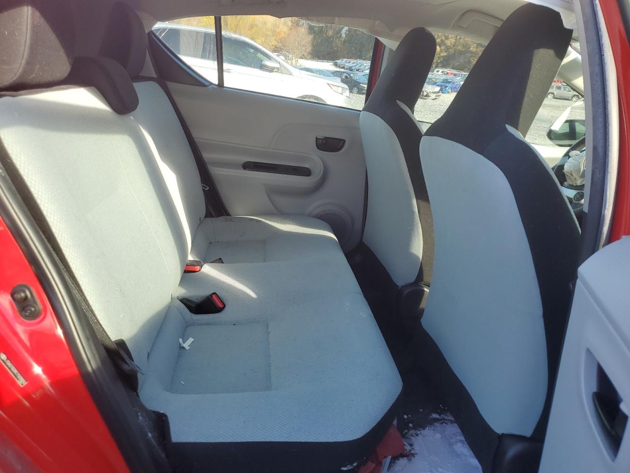 2012 Toyota Prius C VIN: JTDKDTB39C1509850 Lot: 90606735