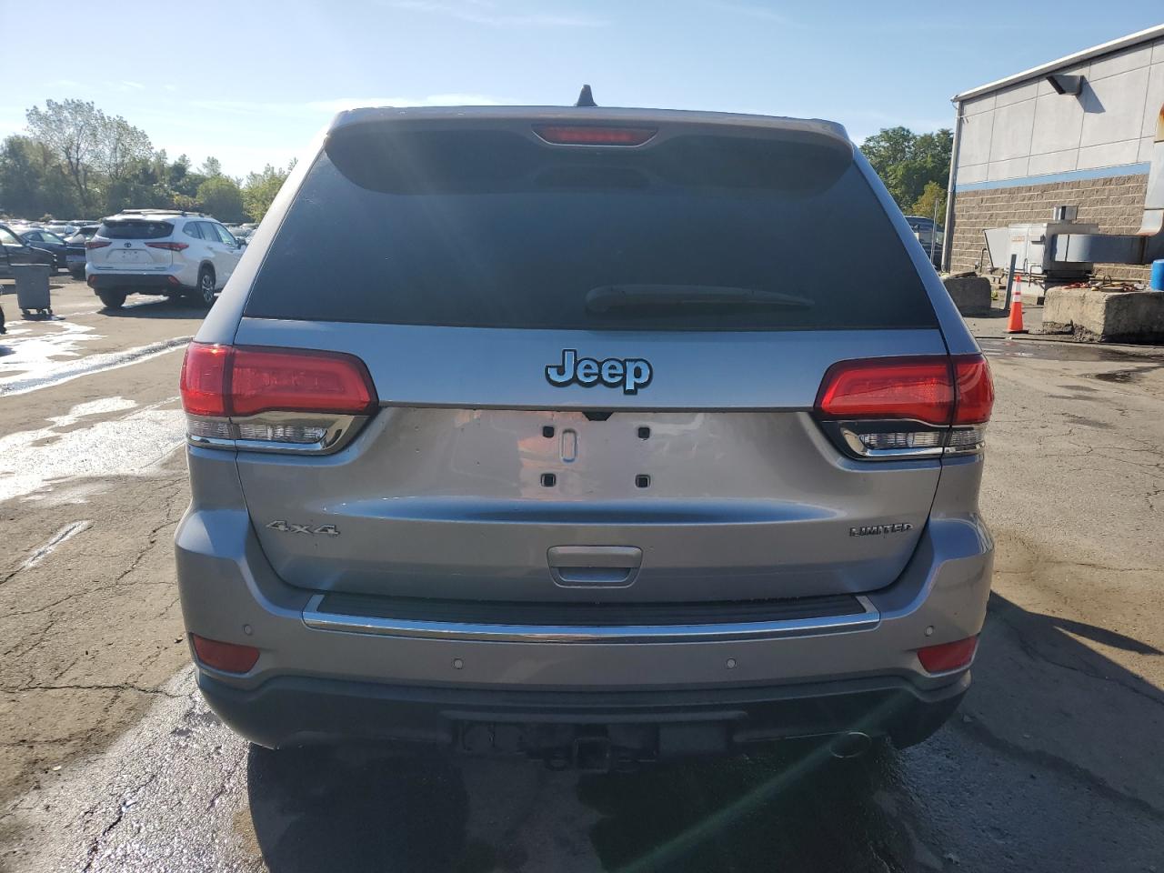 2015 Jeep Grand Cherokee Limited VIN: 1C4RJFBG5FC705336 Lot: 84433175