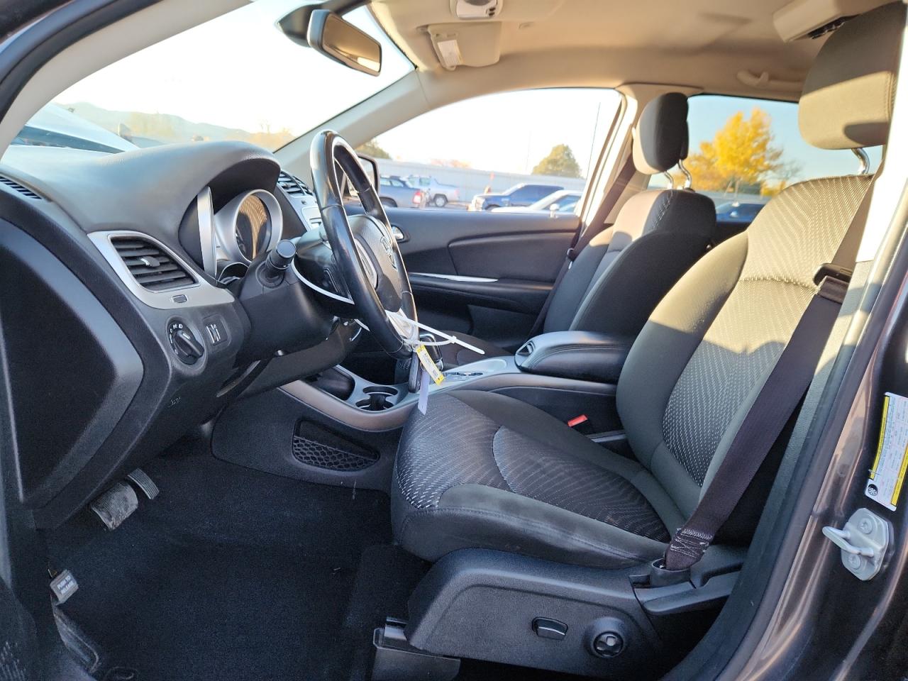 2020 Dodge Journey Se VIN: 3C4PDCAB6LT237233 Lot: 89922625