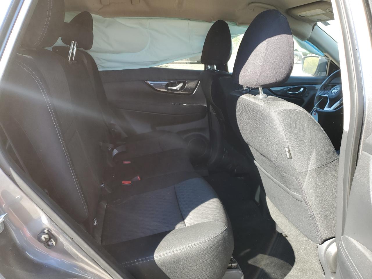 2019 Nissan Rogue S VIN: KNMAT2MV7KP553932 Lot: 82458685