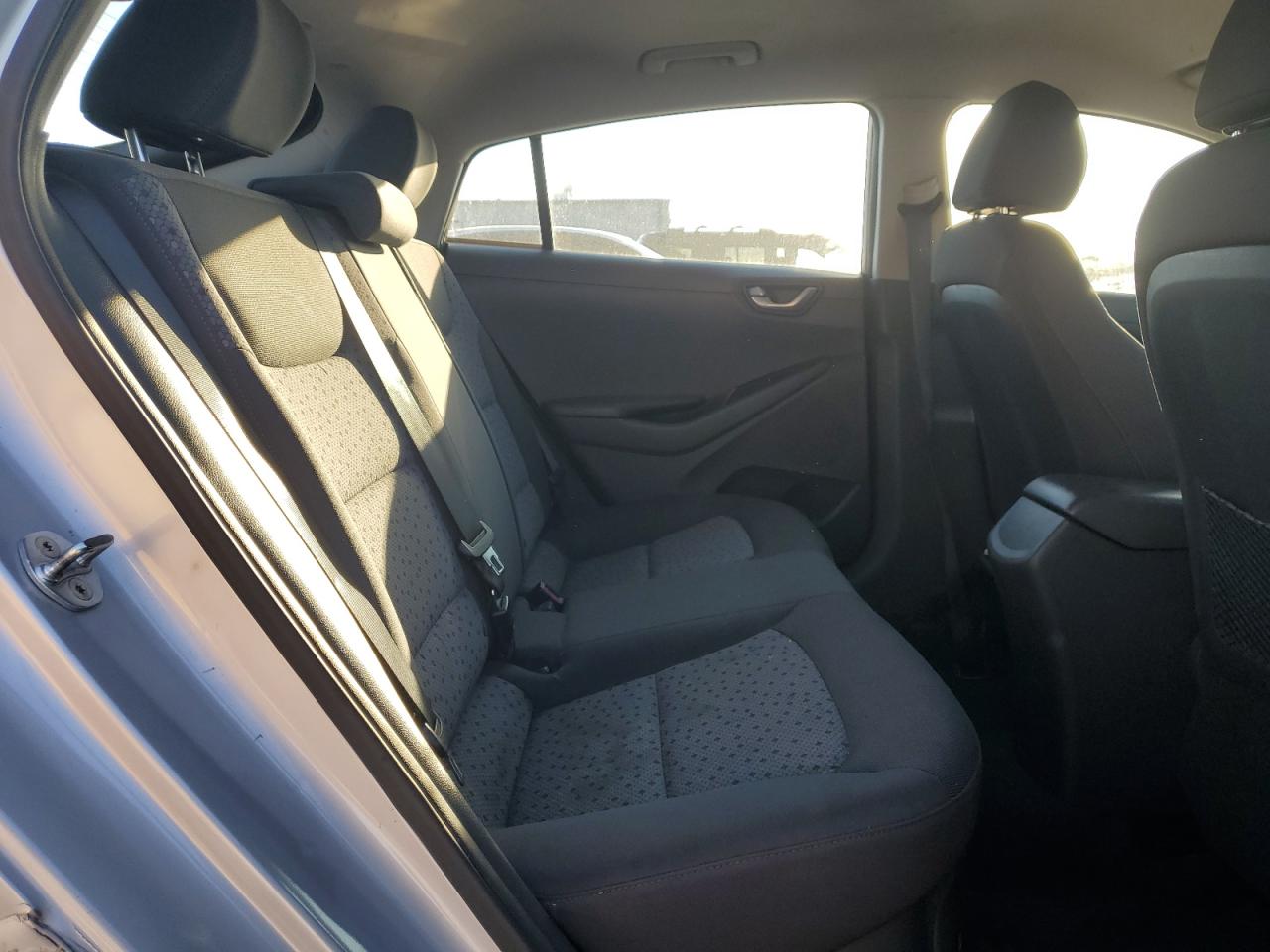 2018 Hyundai Ioniq Blue VIN: KMHC65LC6JU065035 Lot: 87019165