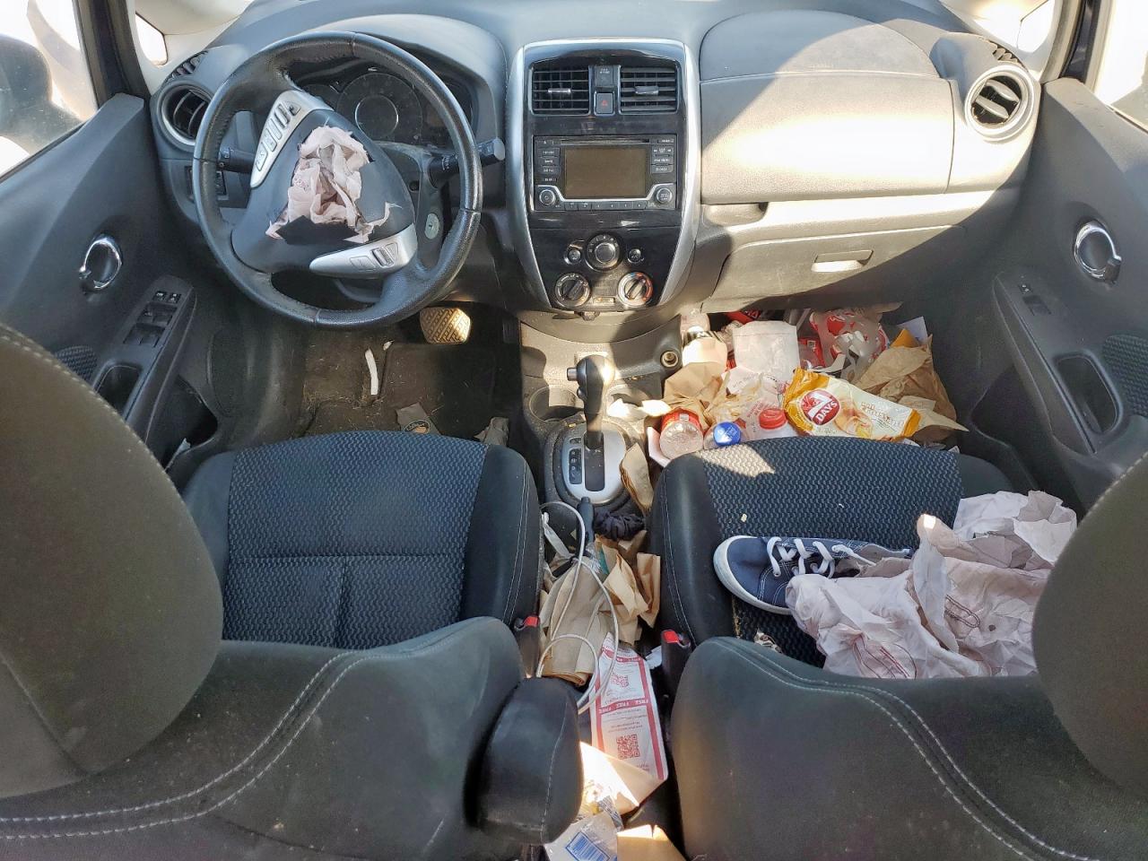 2018 Nissan Versa Note S VIN: 3N1CE2CP2JL352331 Lot: 82248505