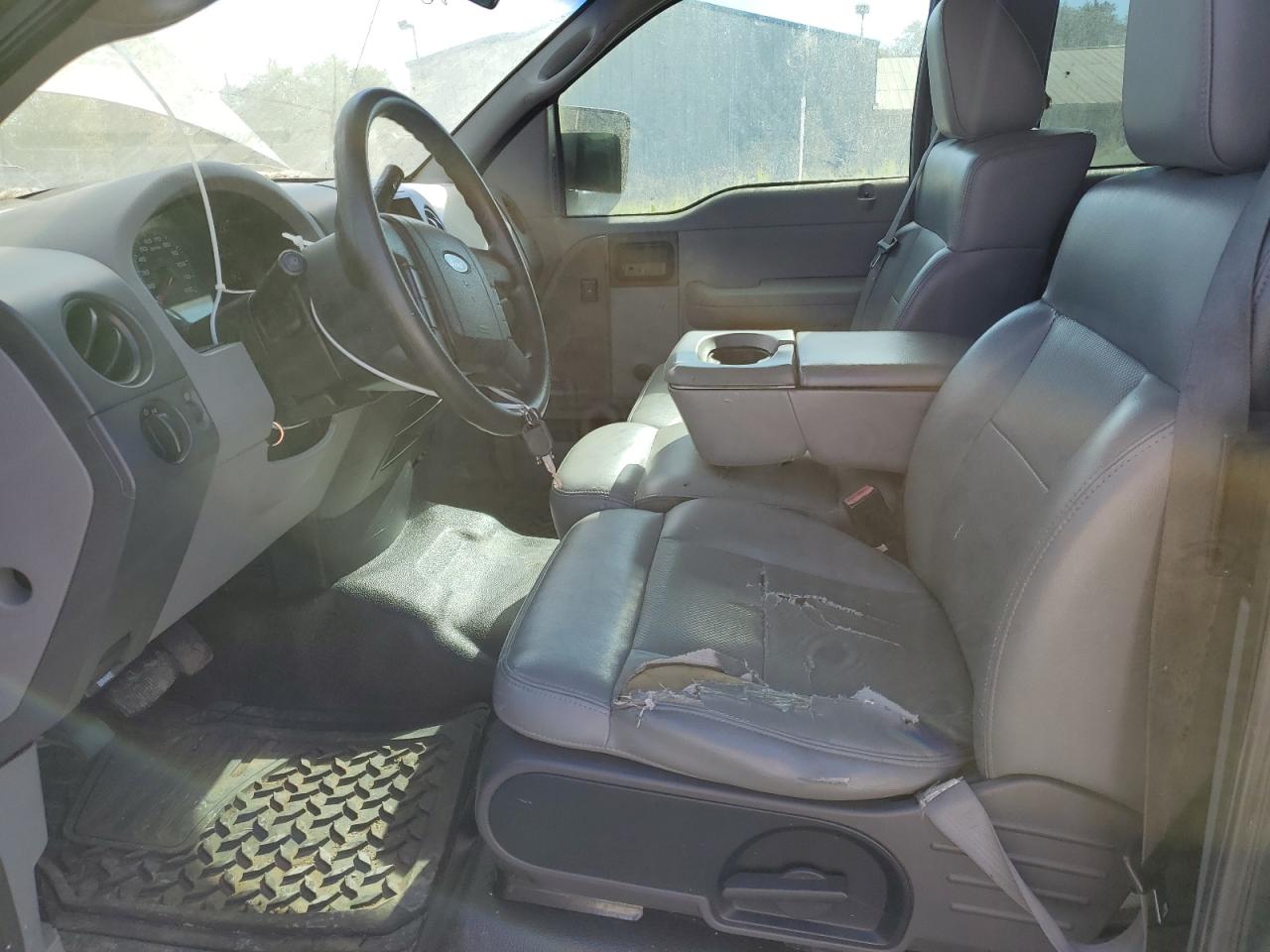 2004 Ford F150 VIN: 1FTRX12W44NB22668 Lot: 81398975