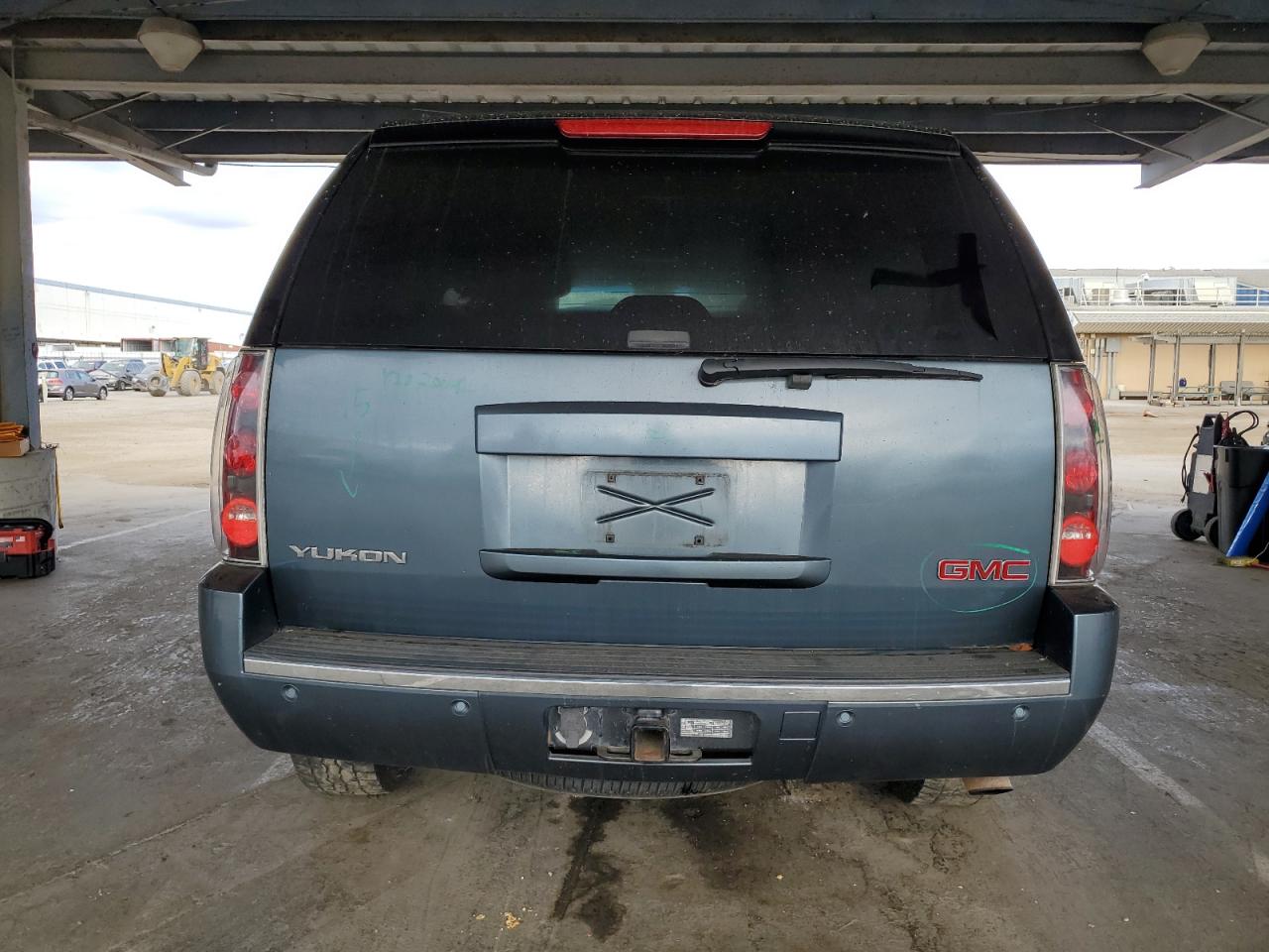 2007 GMC Yukon Denali VIN: 1GKFK63807J169338 Lot: 82208995