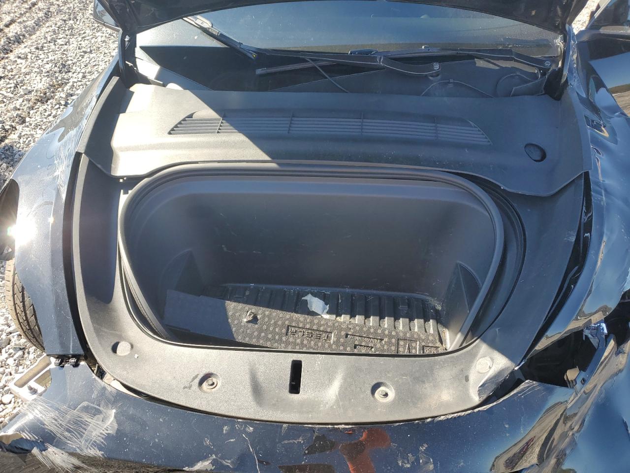 2023 Tesla Model Y VIN: 7SAYGDEE0PA036227 Lot: 90661105