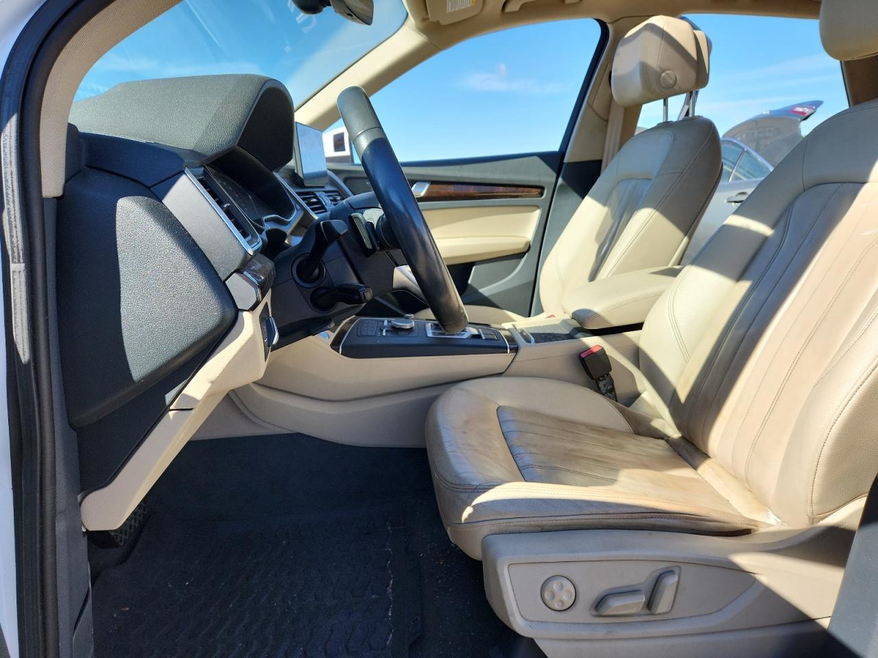 2020 Audi Q5 Premium VIN: WA1ANAFY7L2027532 Lot: 83934595