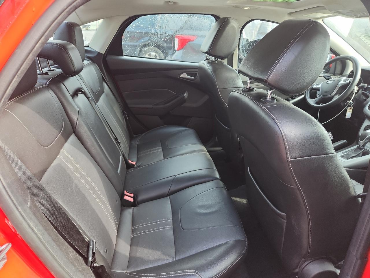 2014 Ford Focus Se VIN: 1FADP3F24EL323888 Lot: 86089045