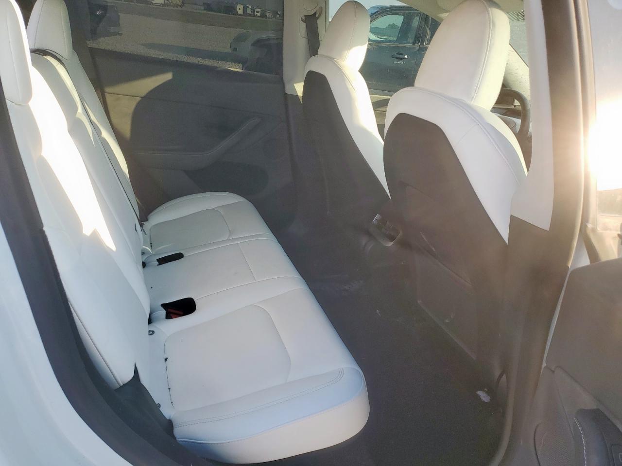 2023 Tesla Model Y VIN: 7SAYGDEE2PA166803 Lot: 84798075