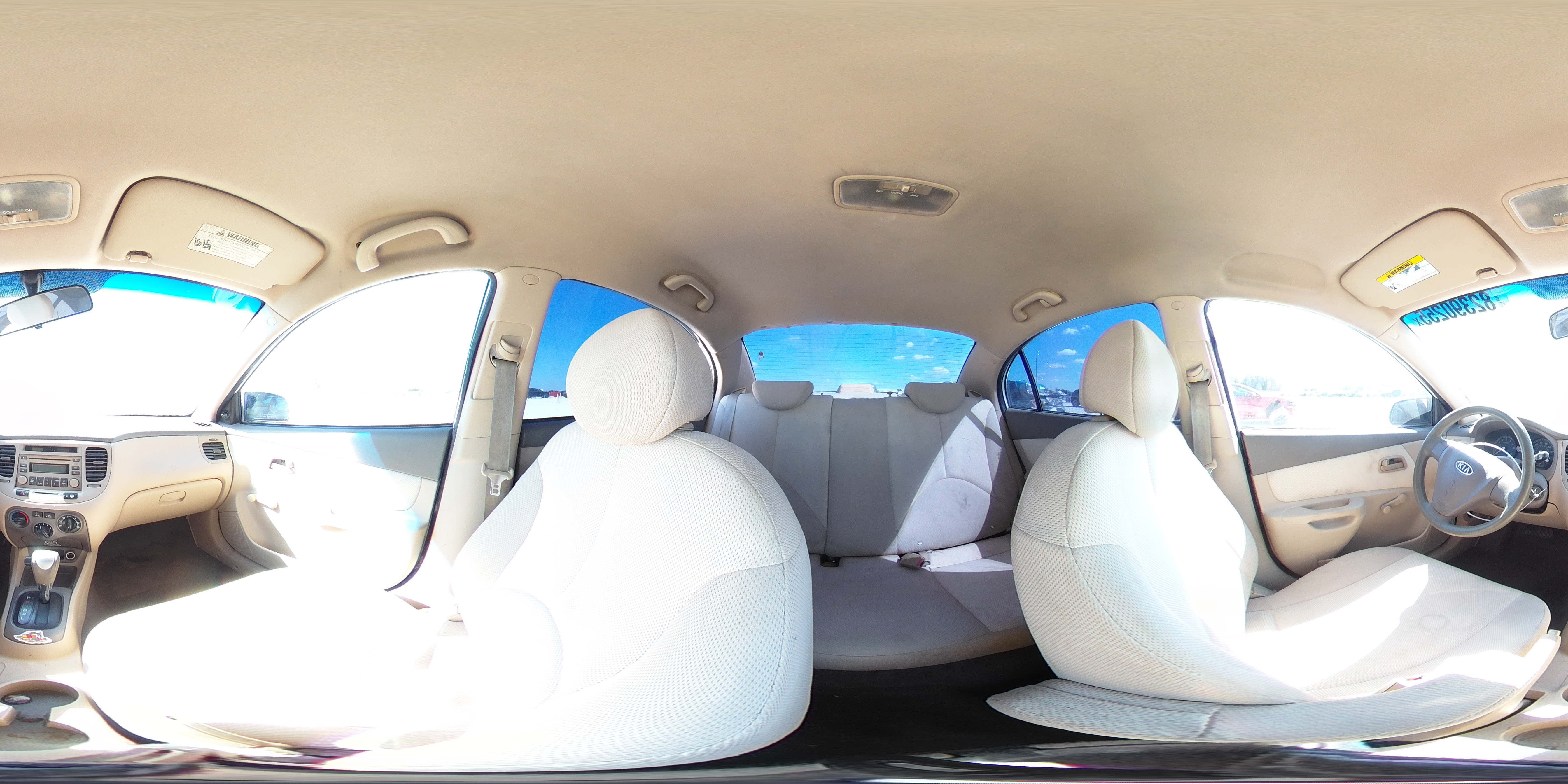 2007 Kia Rio Base VIN: KNADE123576210520 Lot: 82390255