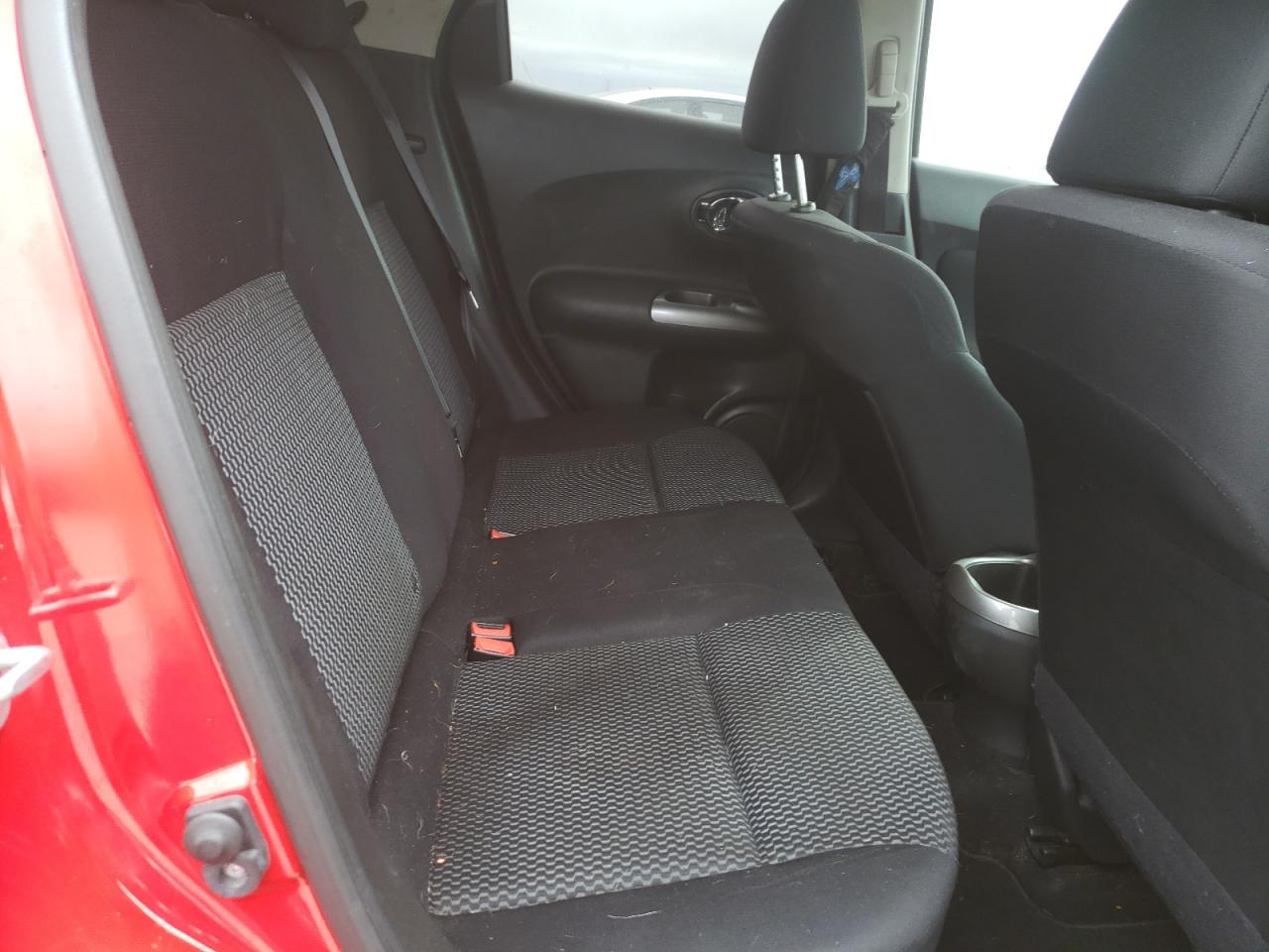 2016 Nissan Juke S VIN: JN8AF5MR6GT607896 Lot: 84298245