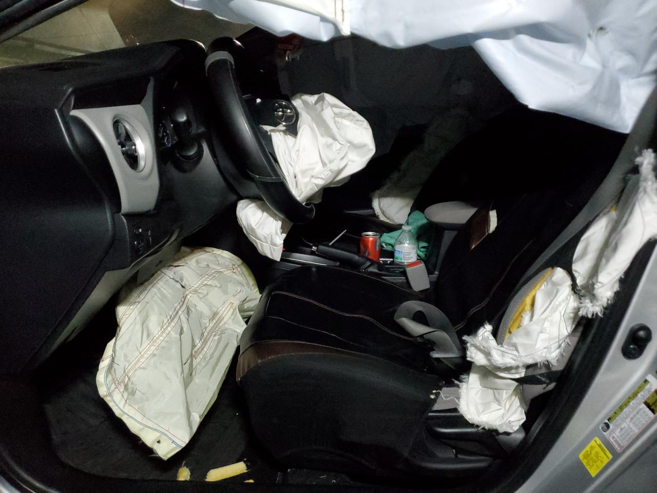 2018 Toyota Corolla L VIN: 2T1BURHEXJC046329 Lot: 85592505