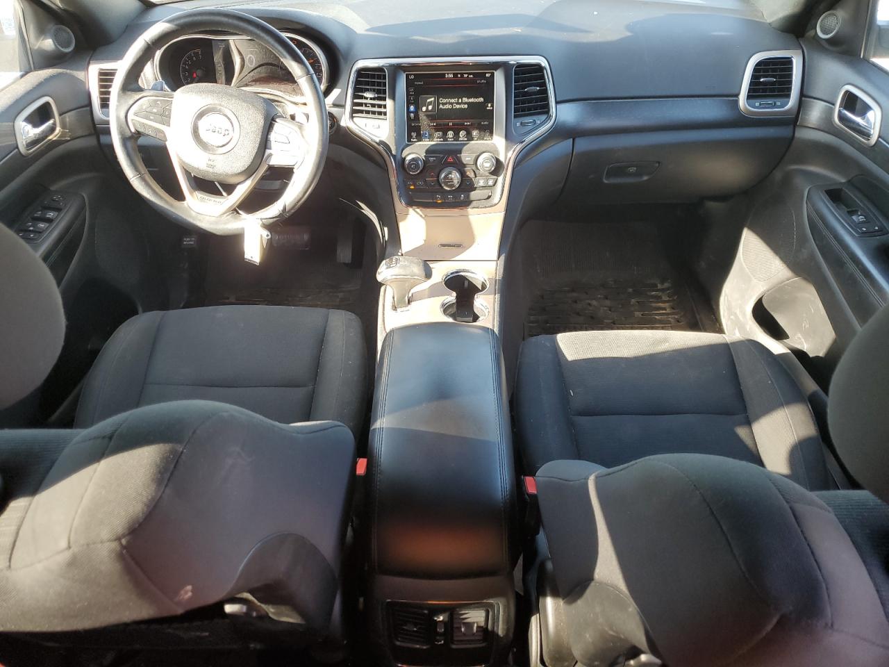 2015 Jeep Grand Cherokee Laredo VIN: 1C4RJFAG2FC208777 Lot: 84640385