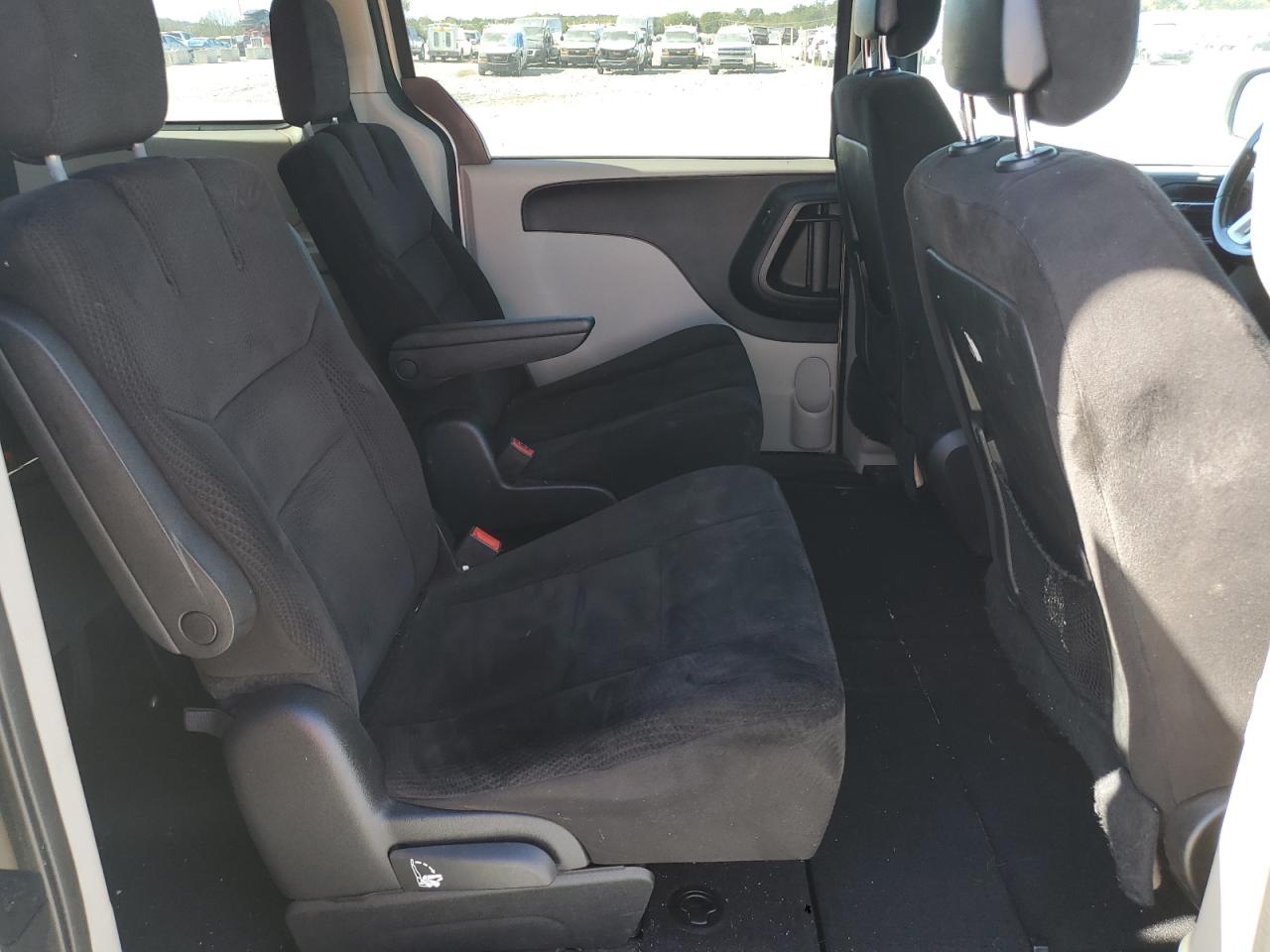 2014 Dodge Grand Caravan Sxt VIN: 2C4RDGCG5ER305469 Lot: 71795195