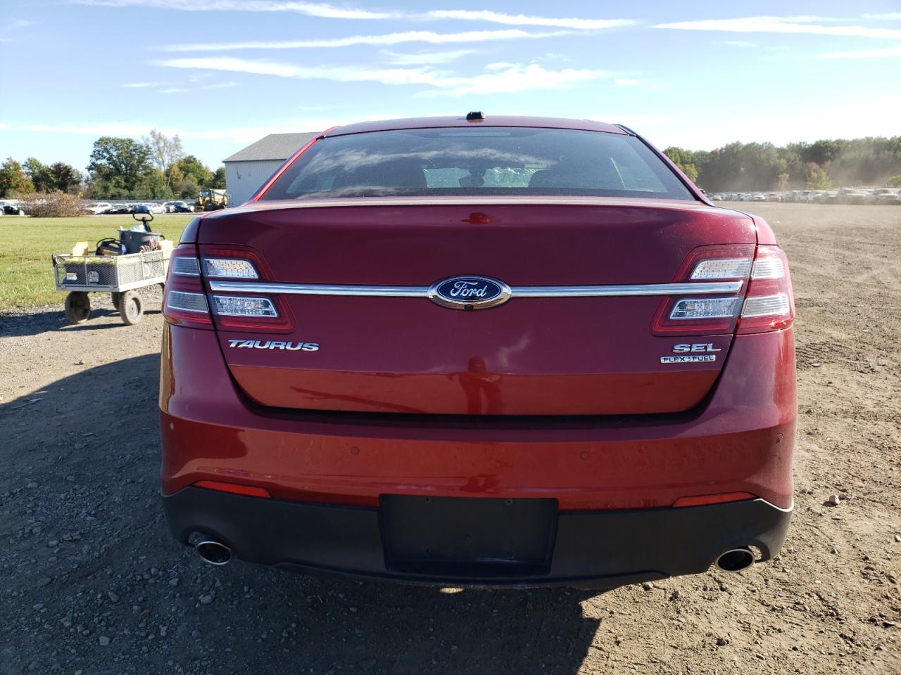 2014 Ford Taurus Sel VIN: 1FAHP2E86EG136985 Lot: 82436385