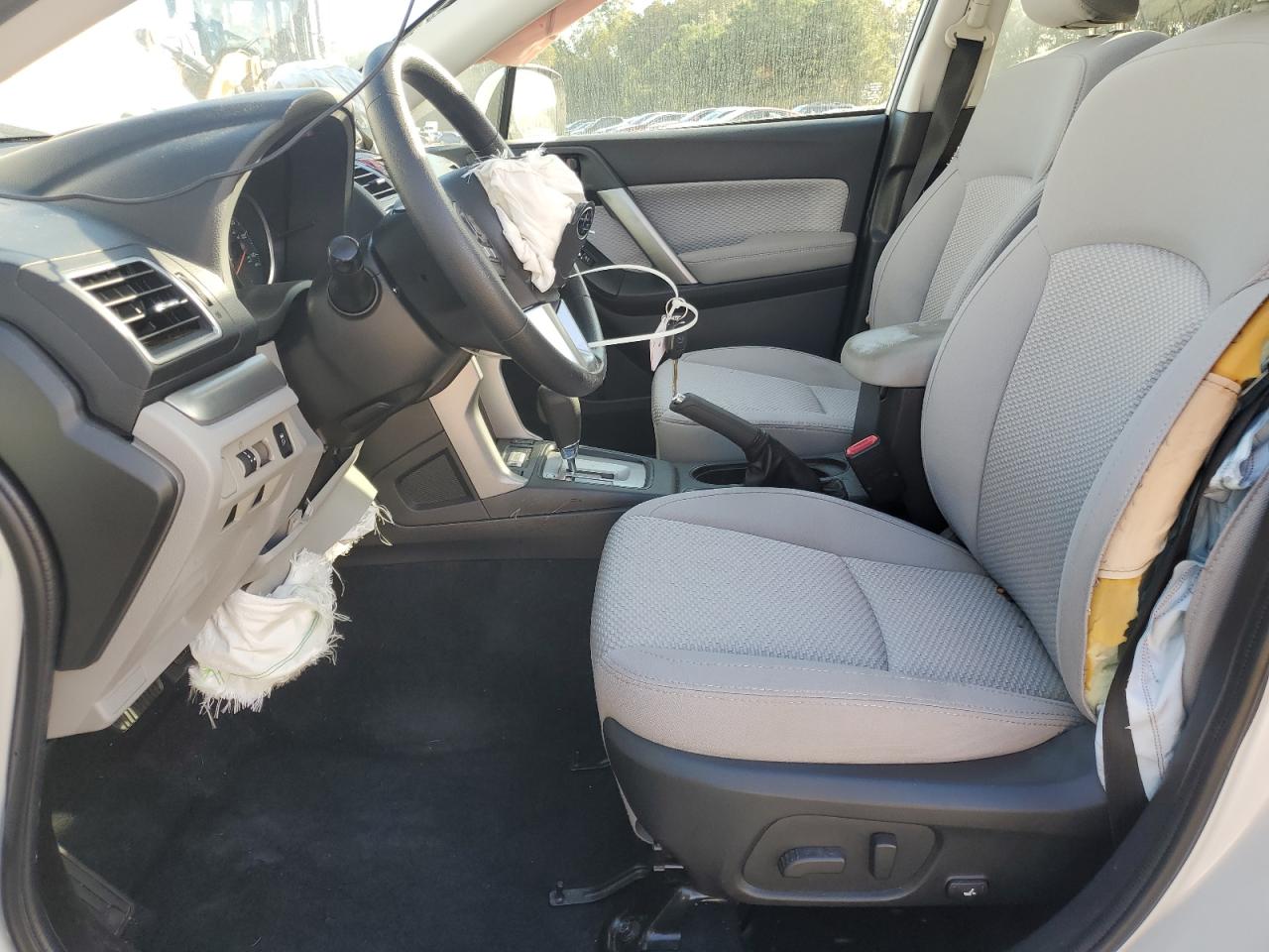 2018 Subaru Forester 2.5I Premium VIN: JF2SJAEC1JH547152 Lot: 82188835