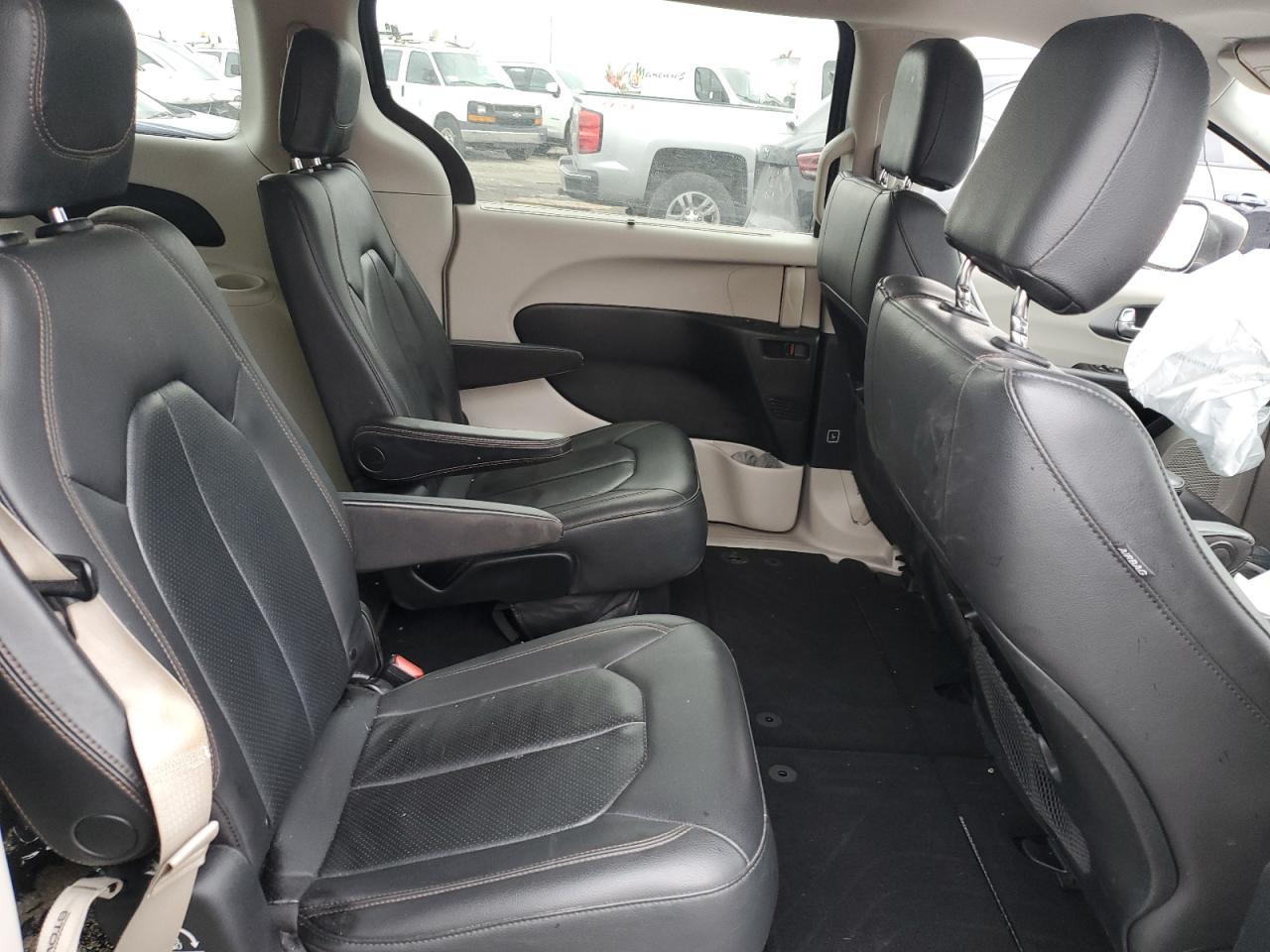 2020 Chrysler Pacifica Touring L VIN: 2C4RC1BG4LR131750 Lot: 90693585