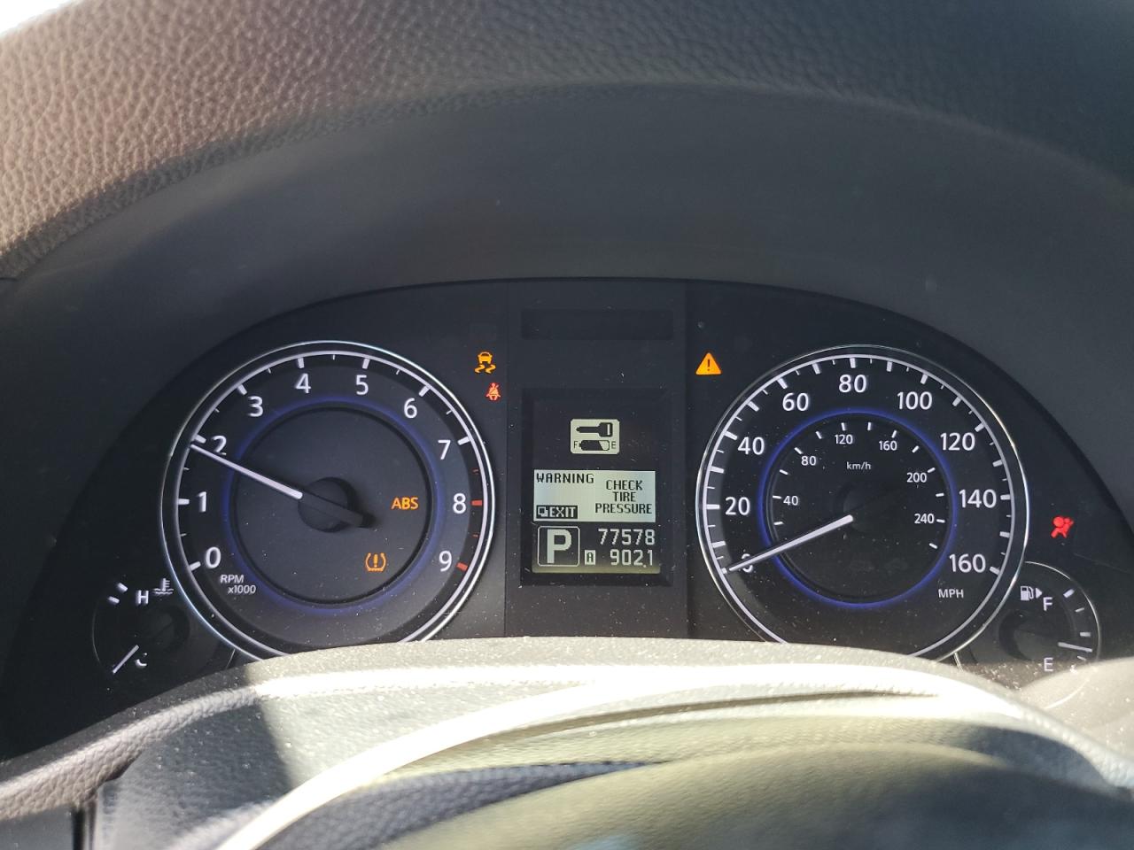 2011 Infiniti G25 Base VIN: JN1DV6AP0BM601392 Lot: 85428405