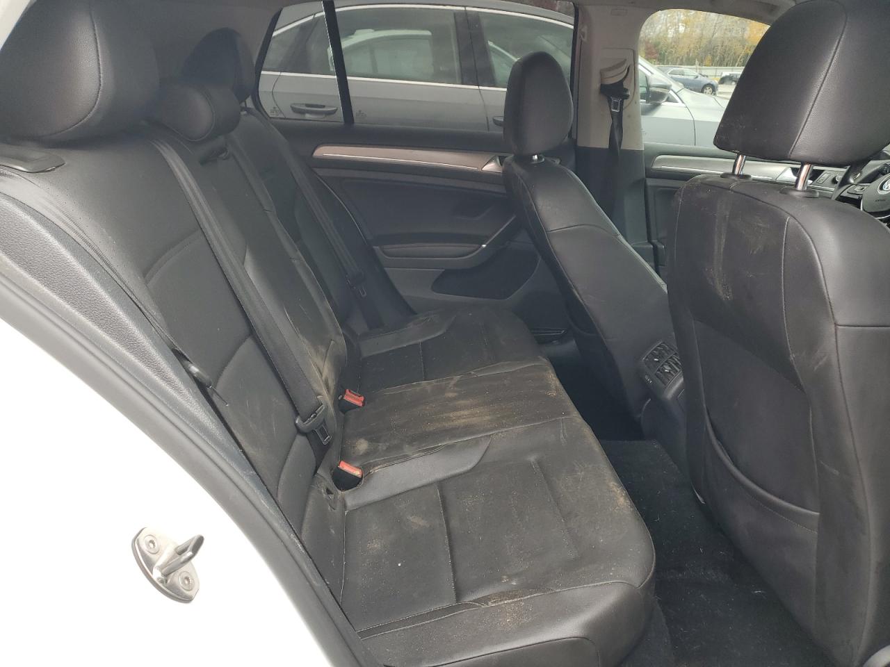 2015 Volkswagen Golf VIN: 3VW217AUXFM103932 Lot: 90786245