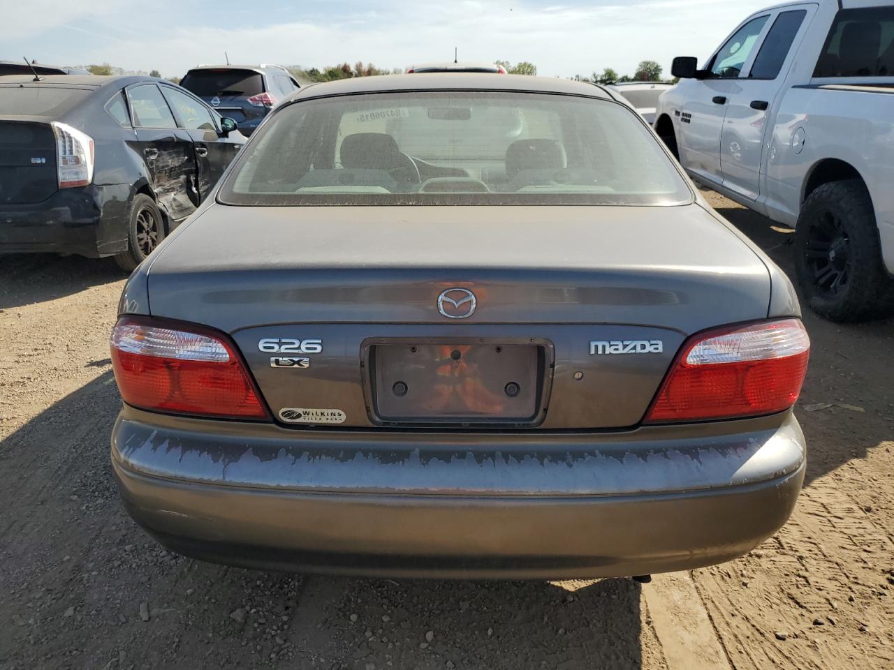 2001 Mazda 626 Es VIN: 1YVGF22C715200453 Lot: 84706015