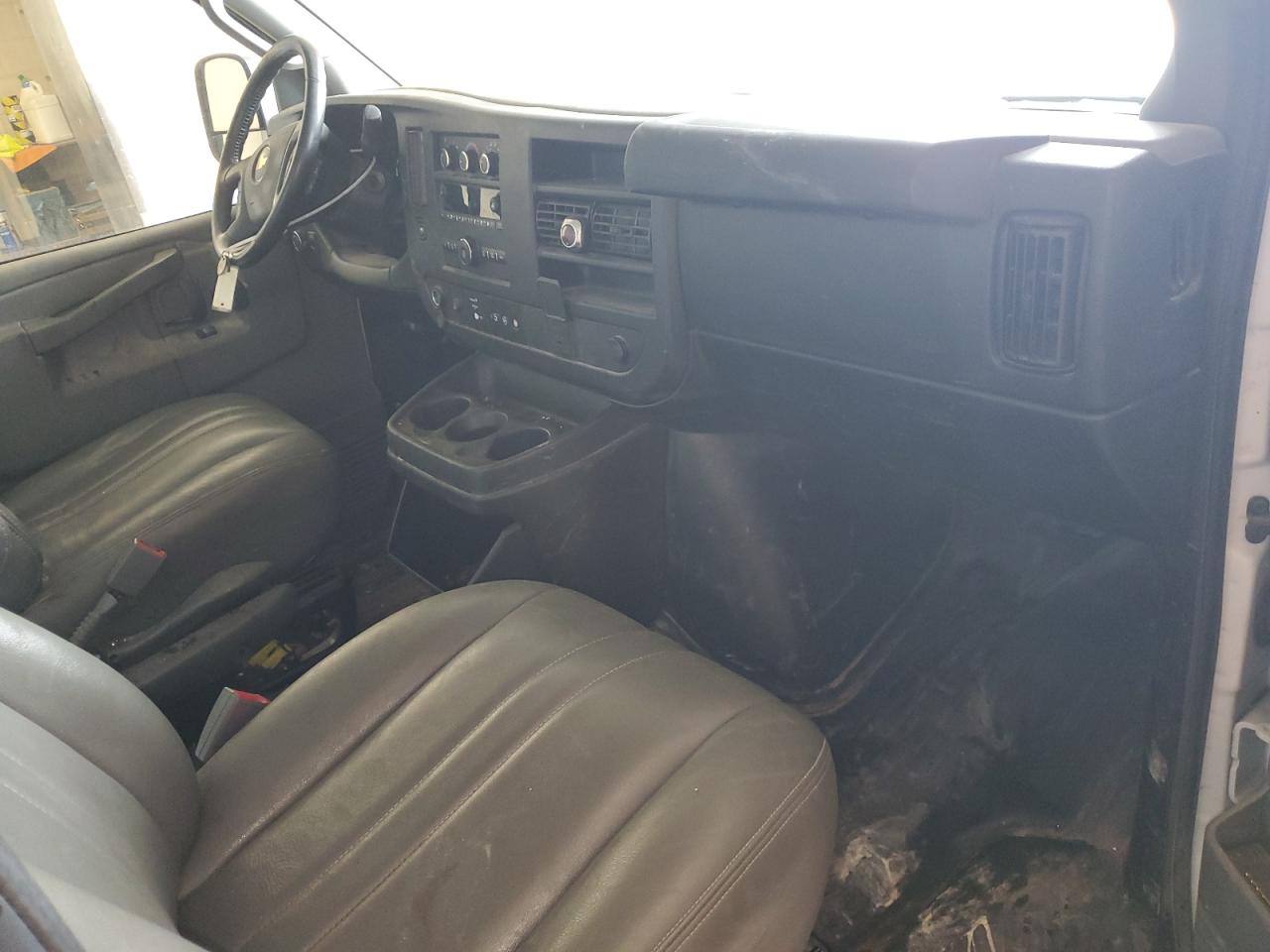 2021 Chevrolet Express G2500 VIN: 1GCWGAFP9M1304315 Lot: 86231545