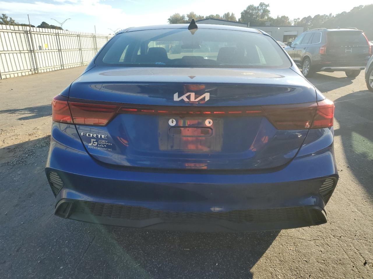 2022 Kia Forte Fe VIN: 3KPF24AD5NE458032 Lot: 86856925