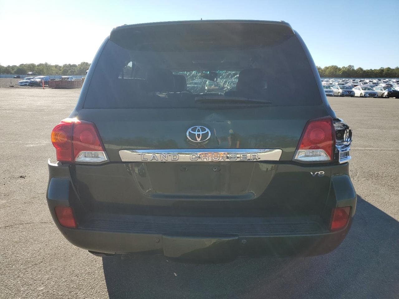 2014 Toyota Land Cruiser VIN: JTMHY7AJ8E4025000 Lot: 85752495