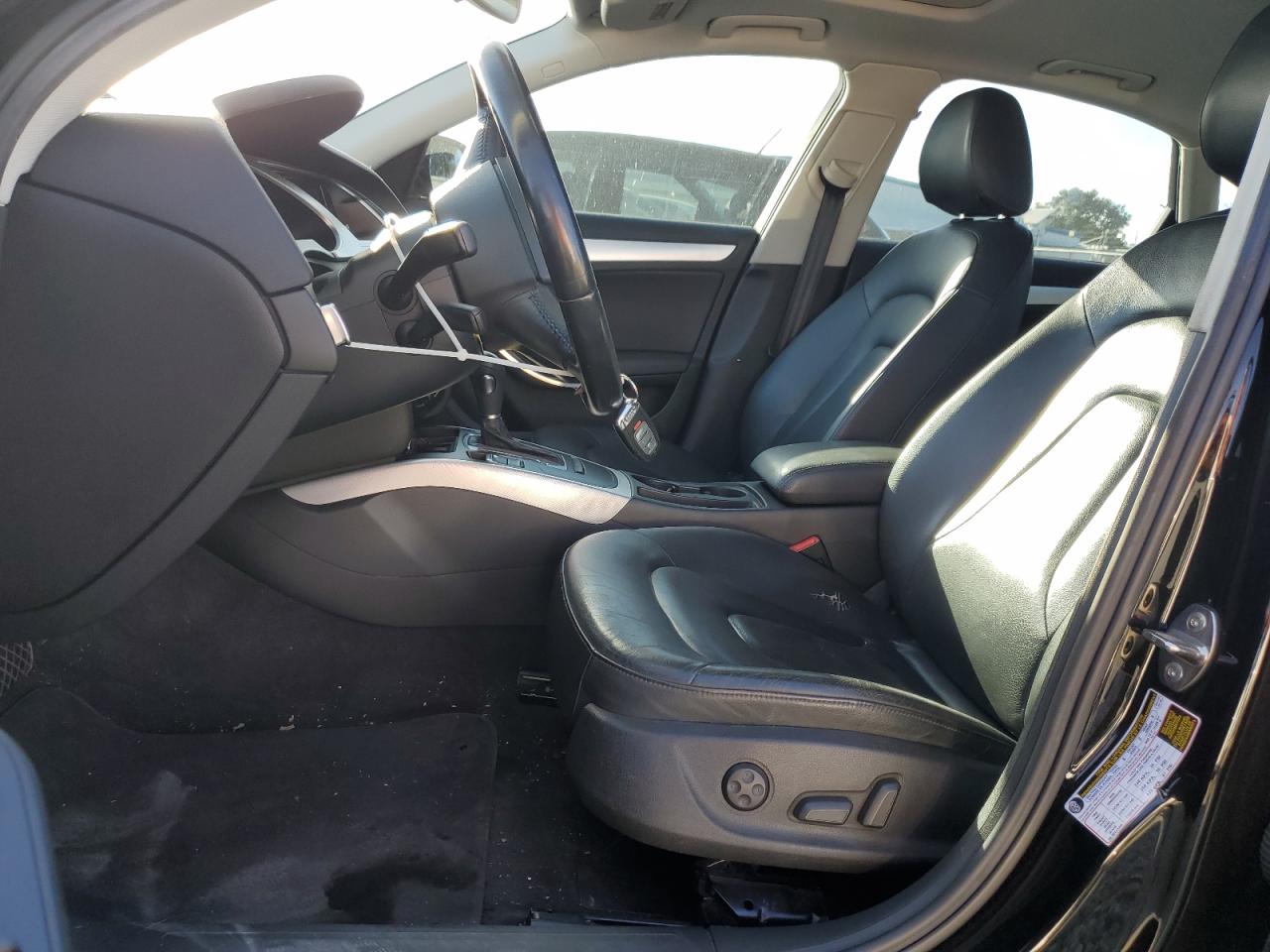 2010 Audi A4 Premium VIN: WAUAFAFL7AN058411 Lot: 85249775