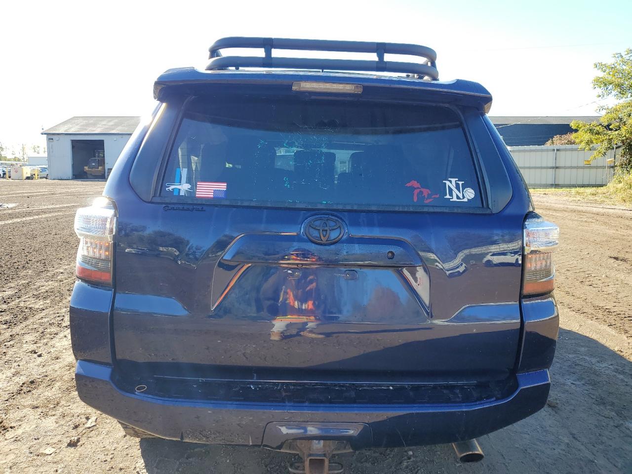 2014 Toyota 4Runner Sr5 VIN: JTEBU5JR6E5151485 Lot: 82247385