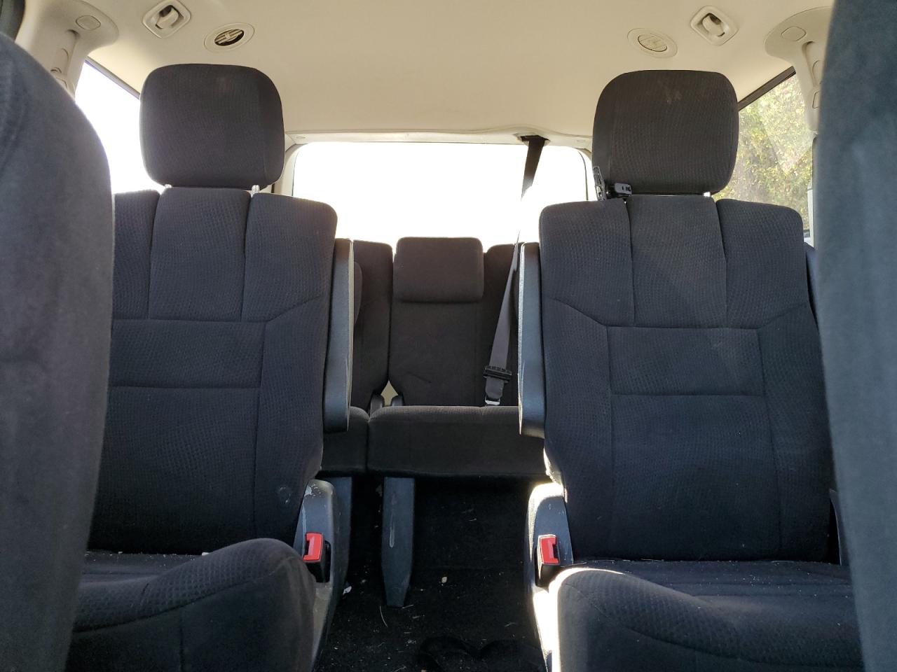 2011 Dodge Grand Caravan Express VIN: 2D4RN4DG0BR730087 Lot: 84972655