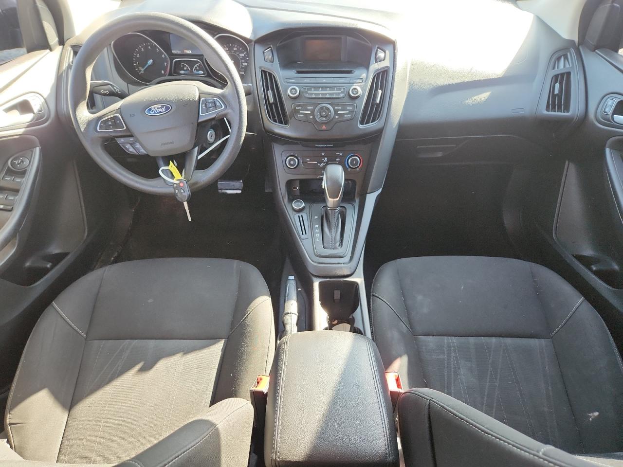 2017 Ford Focus Se VIN: 1FADP3F27HL267210 Lot: 82338005