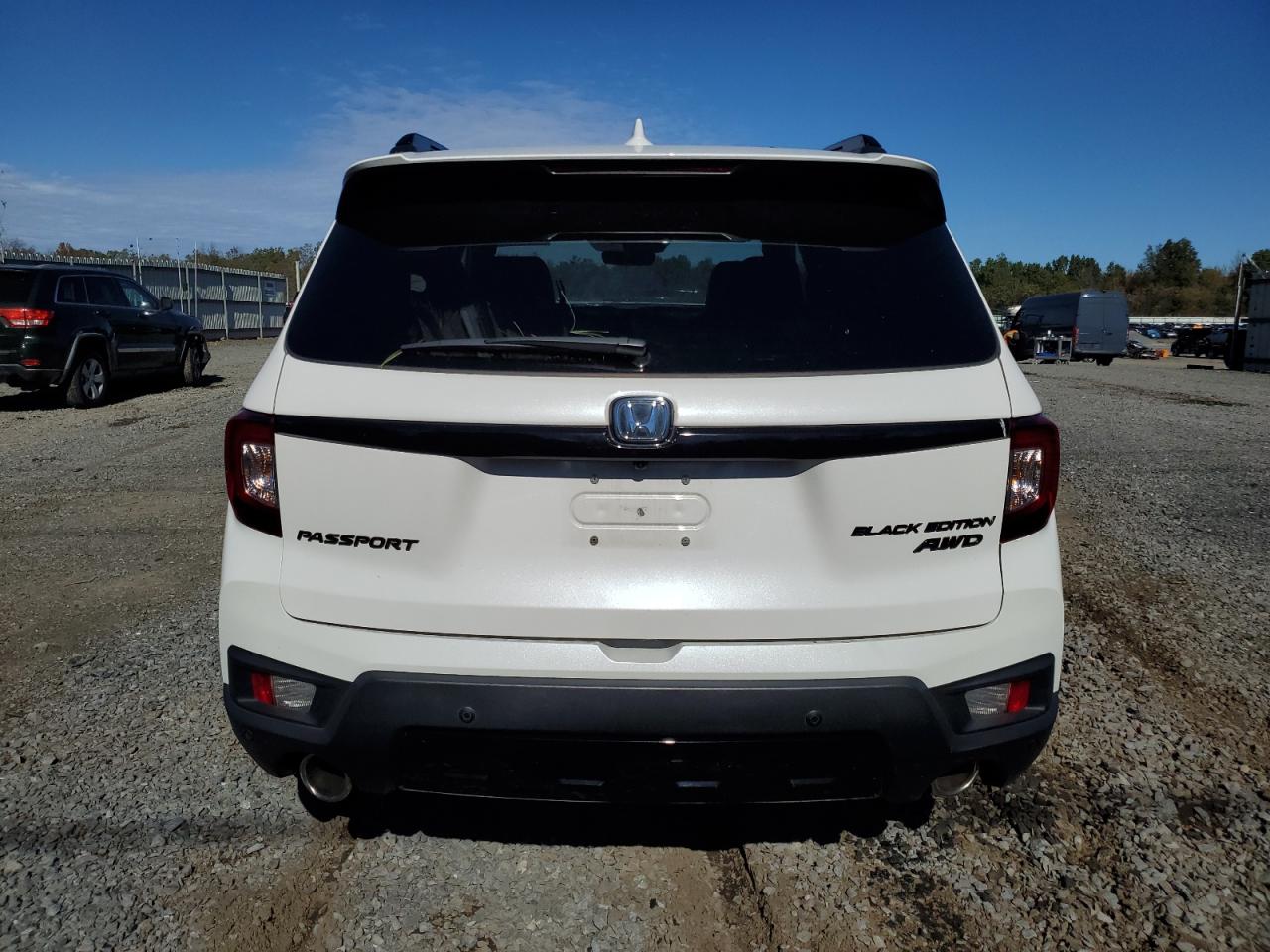 2024 Honda Passport Black Edition VIN: 5FNYF8H87RB017953 Lot: 82482775