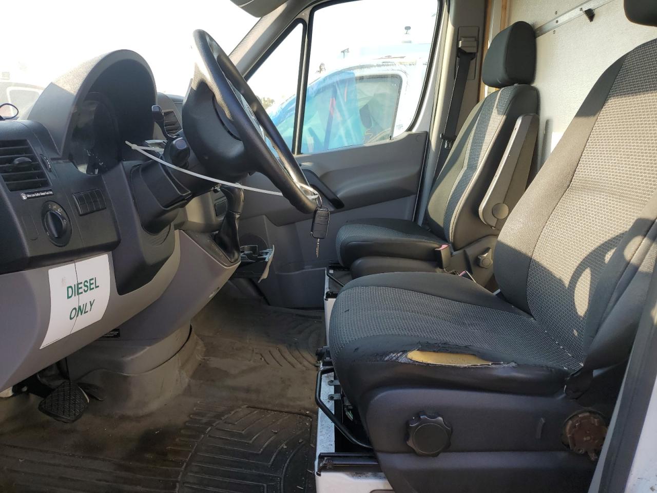 2013 Mercedes-Benz Sprinter 2500 VIN: WD3PE7CC1D5736835 Lot: 84899745