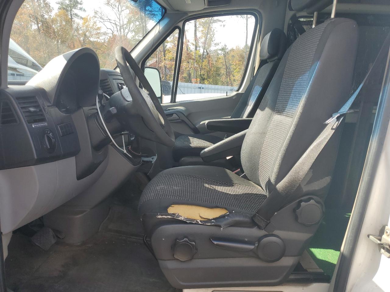 2008 Dodge Sprinter C3500 Delivery Van VIN: WD0PF145985316706 Lot: 82631205