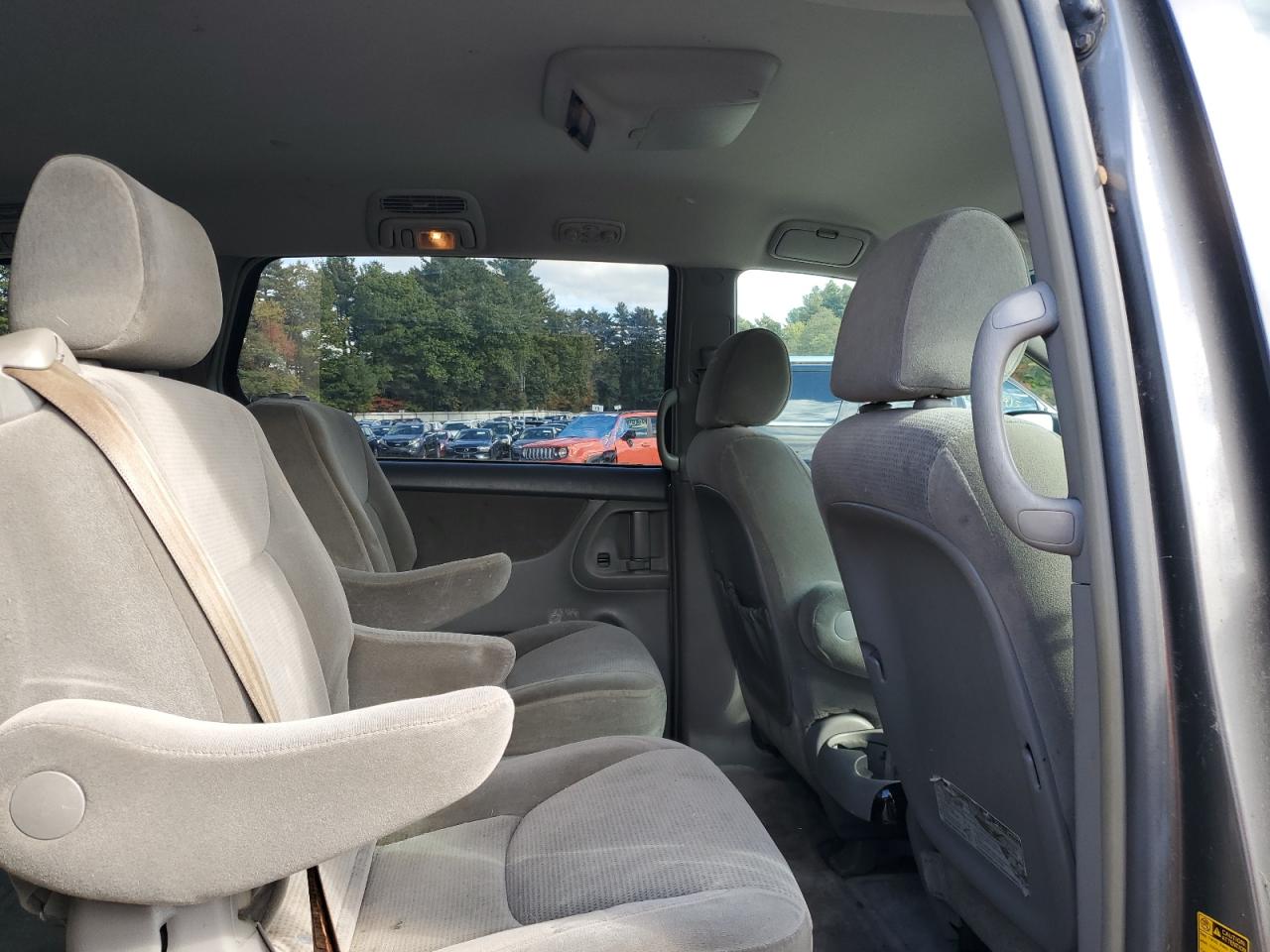 2005 Toyota Sienna Ce VIN: 5TDZA23C55S233611 Lot: 86844095