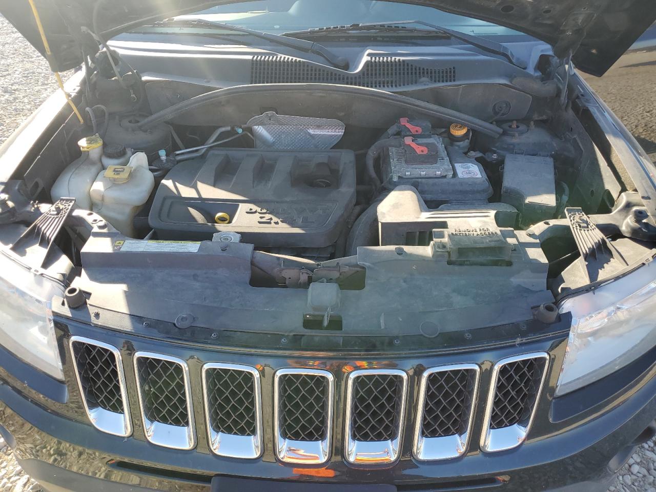 2013 Jeep Compass Sport VIN: 1C4NJDBB2DD174370 Lot: 84552895