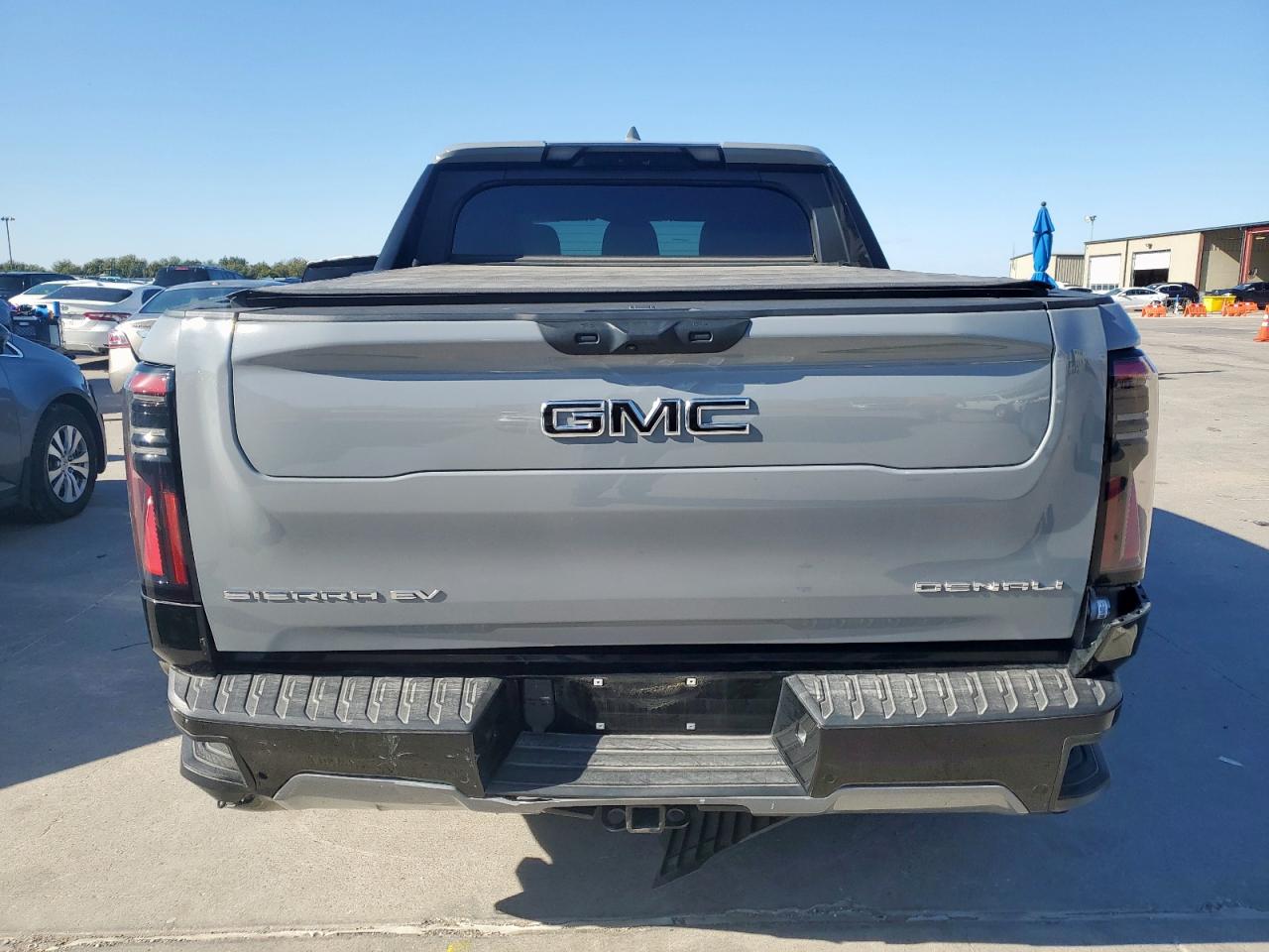 2024 GMC Sierra Denali VIN: 1GT401EL9RU402180 Lot: 90129965