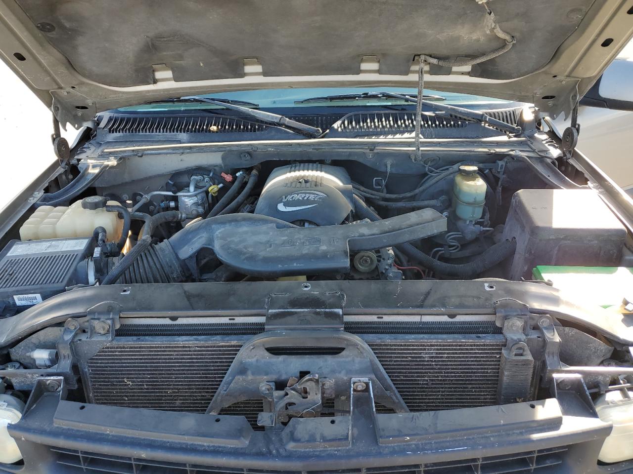 2002 Chevrolet Tahoe K1500 VIN: 1GNEK13ZX2J334511 Lot: 90374805