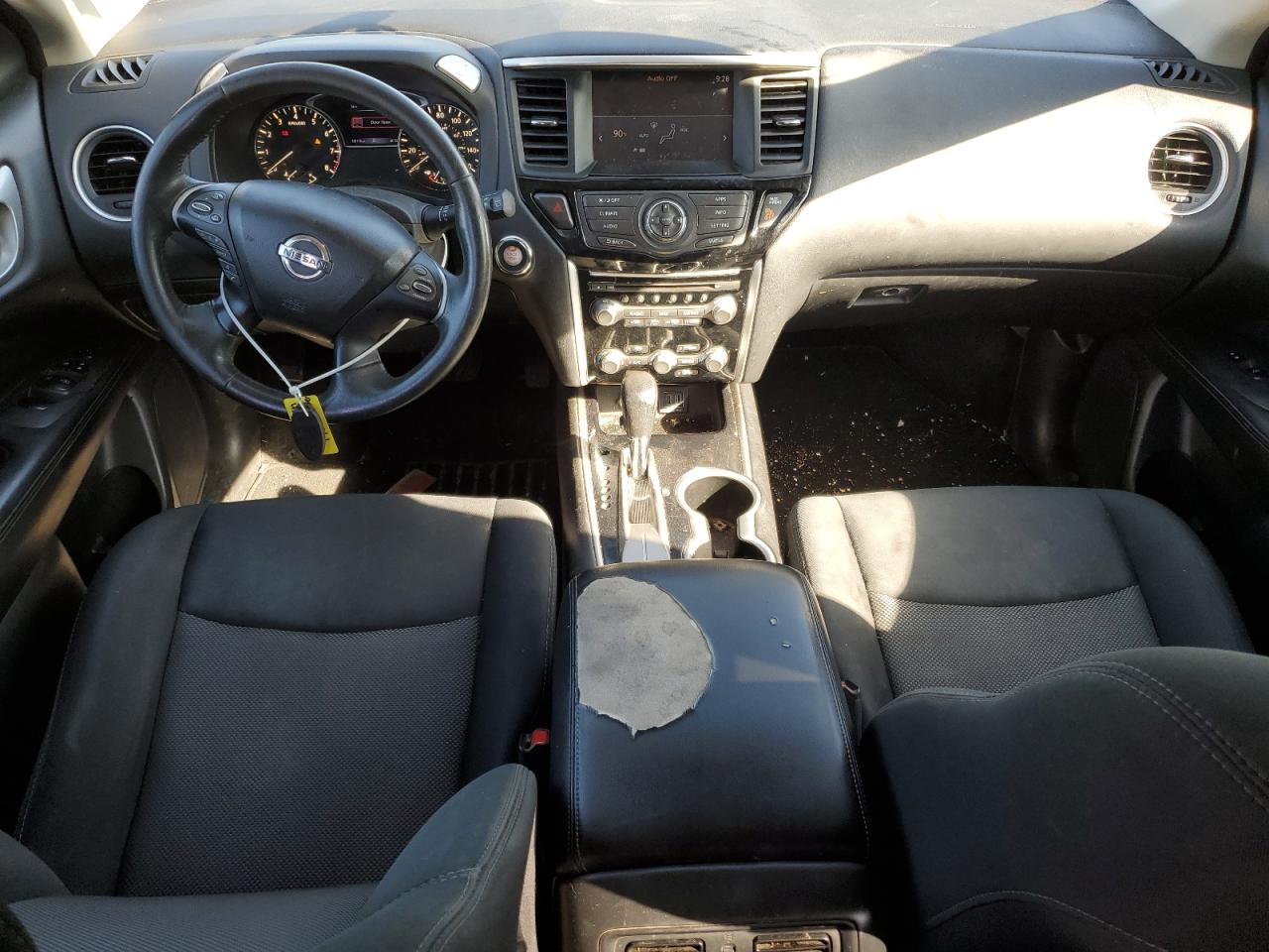 2018 Nissan Pathfinder S VIN: 5N1DR2MN1JC628735 Lot: 91045395