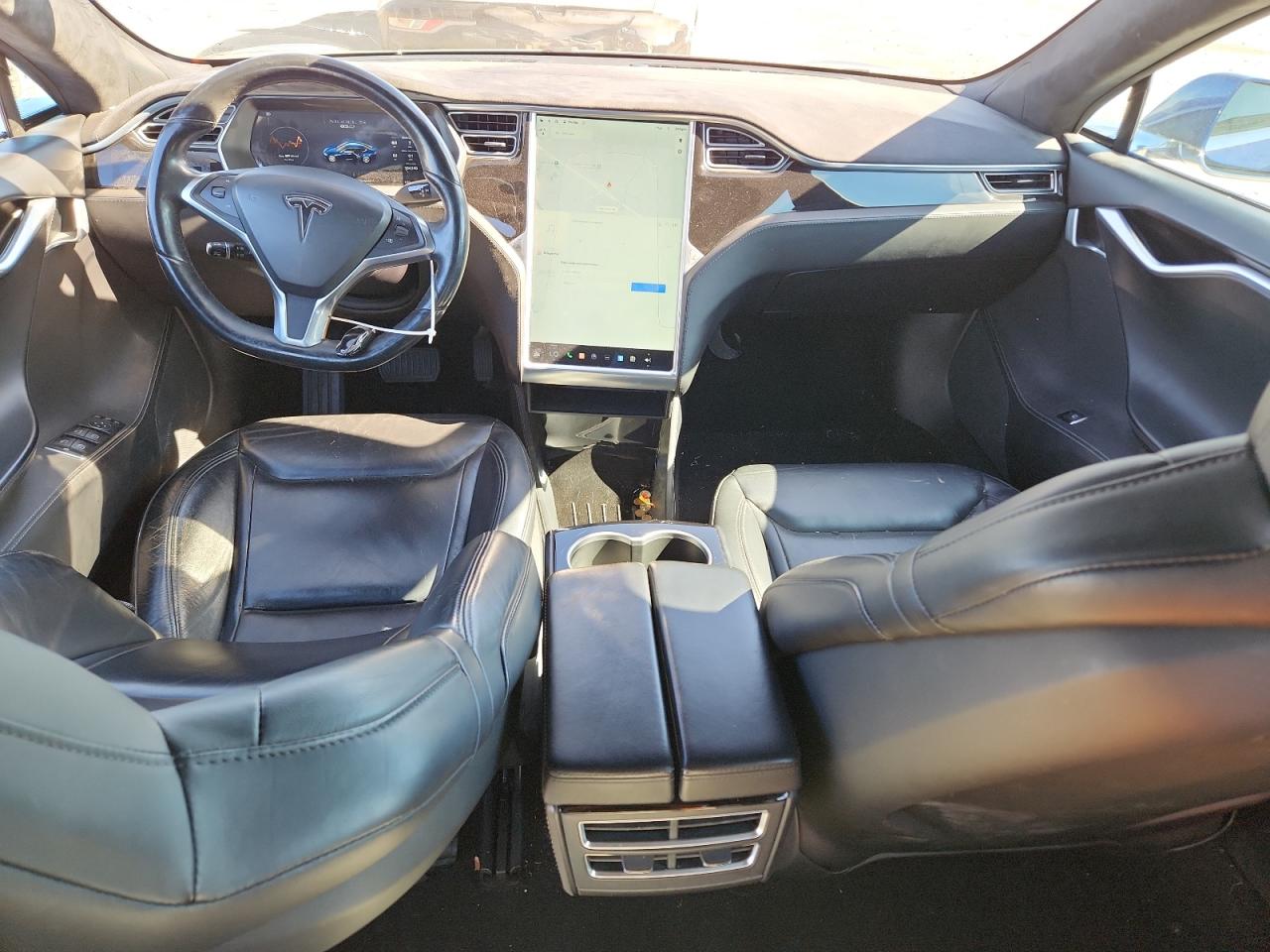 2015 Tesla Model S VIN: 5YJSA1E27FF120006 Lot: 82193825