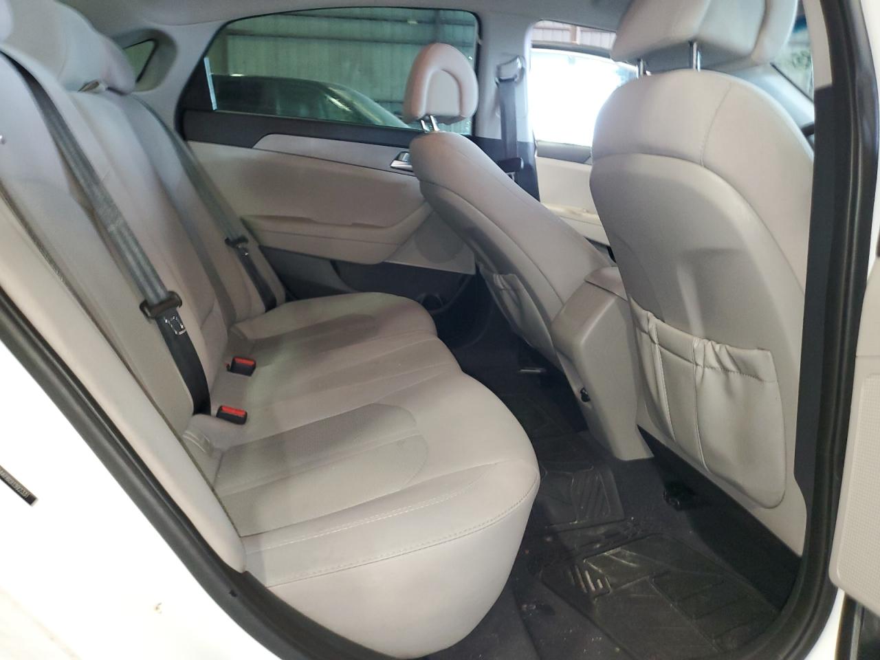 2016 Hyundai Sonata Se VIN: 5NPE24AF8GH392331 Lot: 82196085